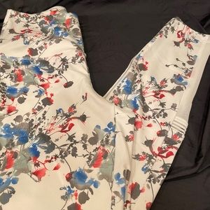 Gorgeous White with Floral print workout leggings